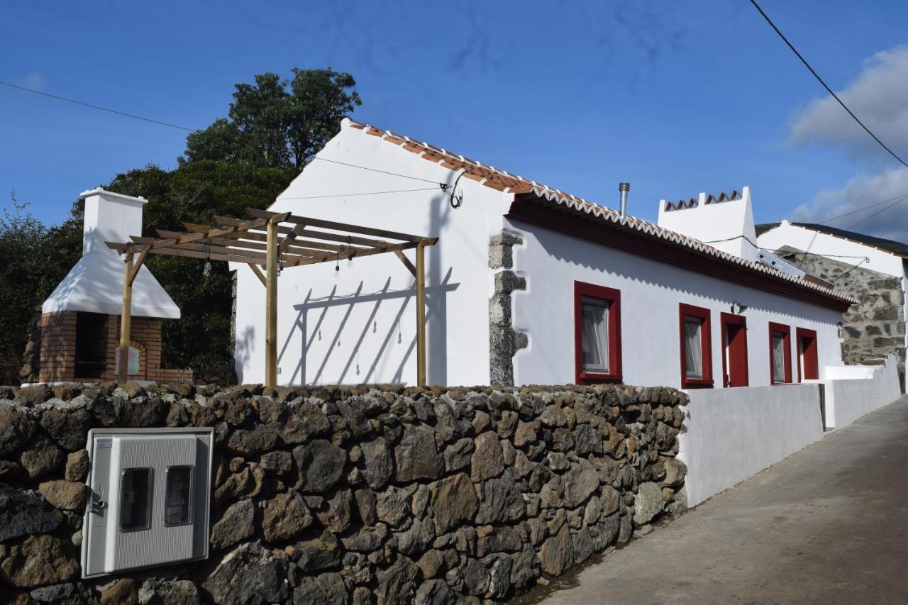 Вилла Casas Da Ribeira Санта-Барбара Экстерьер фото